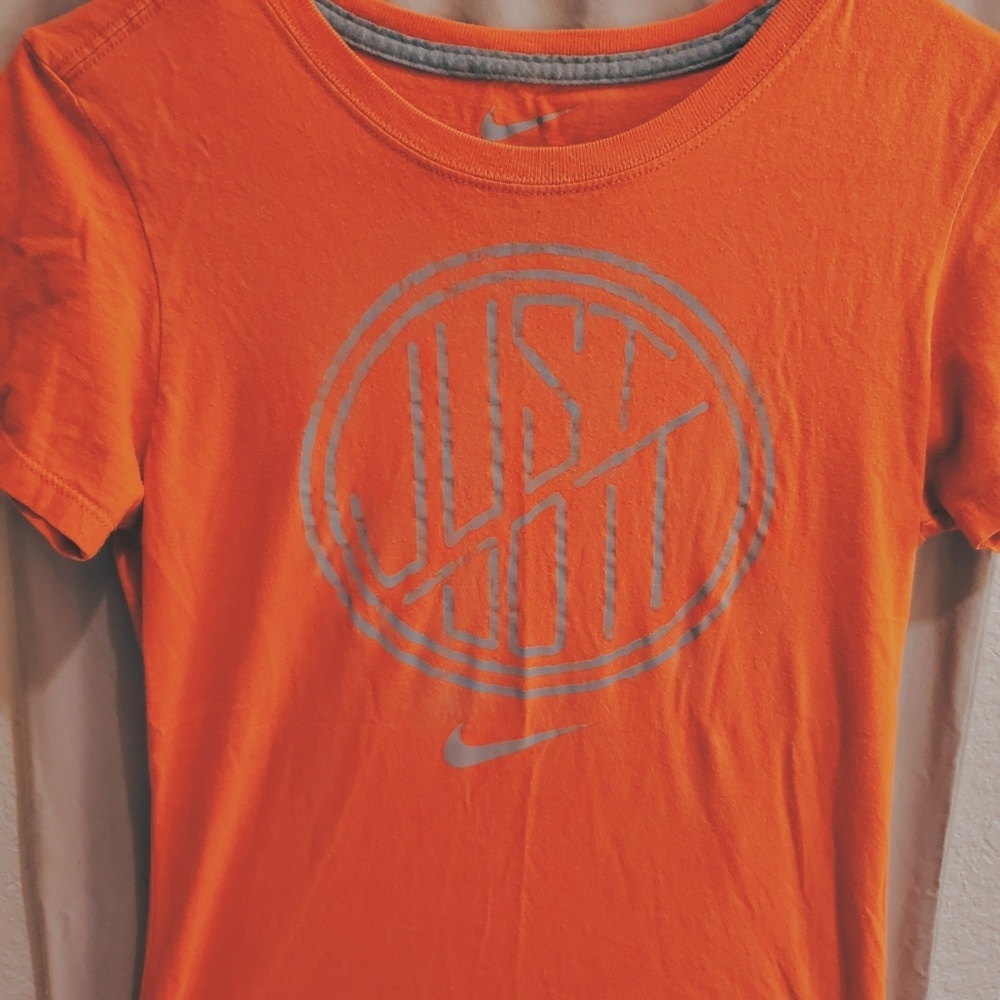 Nike Tee shirt